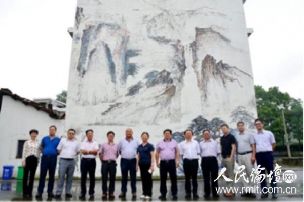 我司董事長受邀赴寧鄉(xiāng)陳家橋村調(diào)研美麗鄉(xiāng)村建設(shè)
